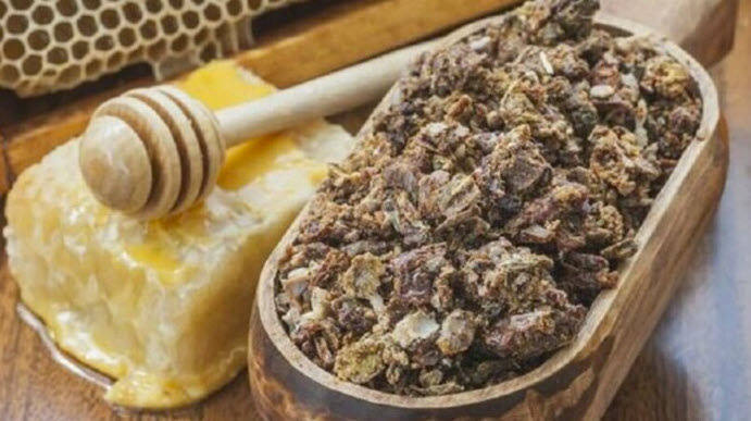 Propolis Nedir? Propolis Nasıl Kullanılır? Propolis Etkileri Nedir?